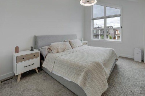 174 Rowley Gate Nw, Calgary, AB - Indoor Photo Showing Bedroom