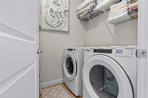 119 Walgrove Green Se, Calgary, AB - Indoor Photo Showing Laundry Room