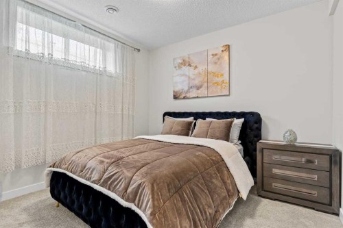 119 Walgrove Green Se, Calgary, AB - Indoor Photo Showing Bedroom