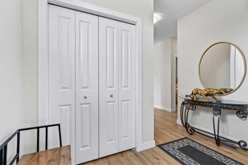 119 Walgrove Green Se, Calgary, AB - Indoor Photo Showing Other Room