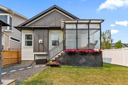 119 Walgrove Green Se, Calgary, AB - Outdoor
