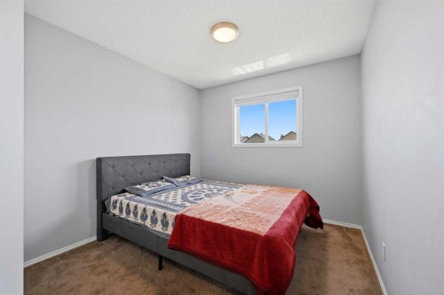 33 Saddlecrest Close Ne, Calgary, AB - Indoor Photo Showing Bedroom