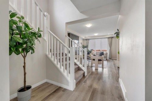 121 Osborne Common Sw, Airdrie, AB - Indoor Photo Showing Other Room