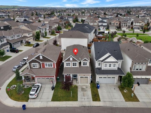 121 Osborne Common Sw, Airdrie, AB - Outdoor With Facade