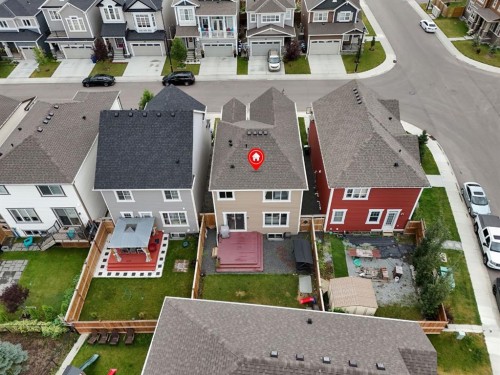 121 Osborne Common Sw, Airdrie, AB - Outdoor