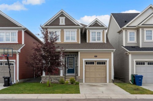 121 Osborne Common Sw, Airdrie, AB - Outdoor With Facade