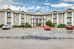 3337-6818 Pinecliff Grove NE Calgary, AB T1Y 7L2