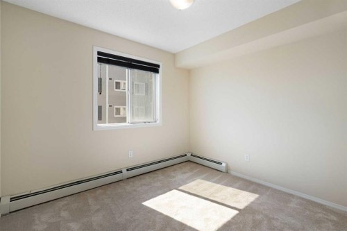 5209-69 Country Village Manor Ne, Calgary, AB - Indoor Photo Showing Other Room