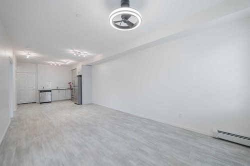 4309-215 Legacy Boulevard Se, Calgary, AB - Indoor Photo Showing Other Room