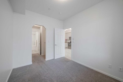 4309-215 Legacy Boulevard Se, Calgary, AB - Indoor Photo Showing Other Room