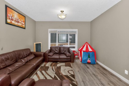 93 Skyview Shores Terrace Ne, Calgary, AB - Indoor Photo Showing Living Room