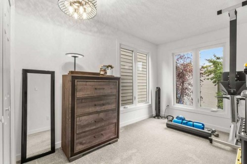 3909 Point Mckay Road Nw, Calgary, AB - Indoor Photo Showing Other Room