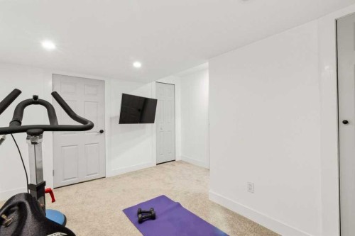 3909 Point Mckay Road Nw, Calgary, AB - Indoor