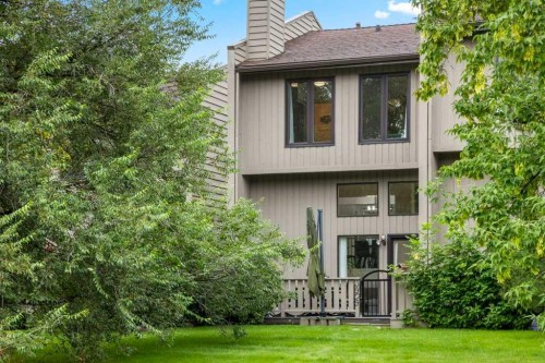 3909 Point Mckay Road Nw, Calgary, AB - Outdoor
