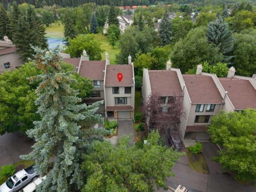 3909 Point Mckay Road Nw, Calgary, AB - Outdoor