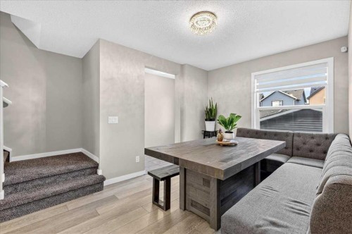 25 Masters Street Se, Calgary, AB - Indoor Photo Showing Other Room
