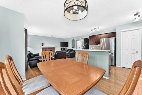 960 Copperfield Boulevard Se, Calgary, AB - Indoor Photo Showing Dining Room