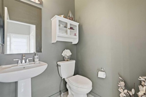 70 Legacy Glen Way Se, Calgary, AB 