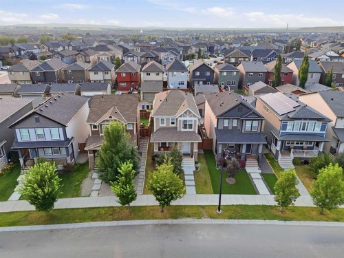 70 Legacy Glen Way Se, Calgary, AB 