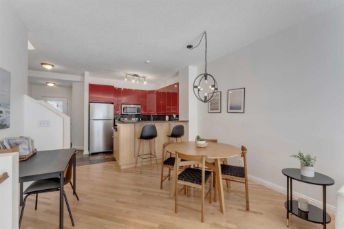 1707 23 Avenue Sw, Calgary, AB - Indoor Photo Showing Dining Room