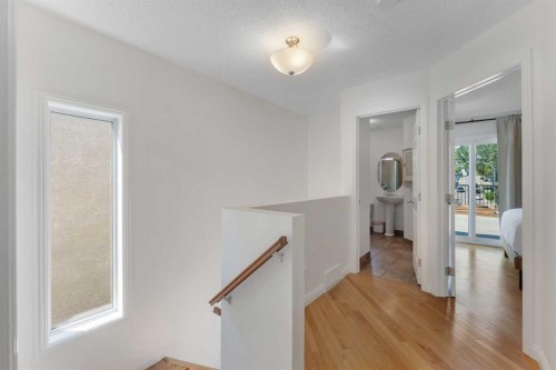 1707 23 Avenue Sw, Calgary, AB - Indoor Photo Showing Other Room