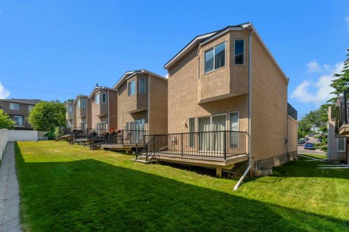 1707 23 Avenue Sw, Calgary, AB - Outdoor With Exterior