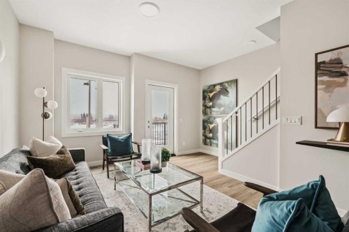  - Indoor Photo Showing Living Room
