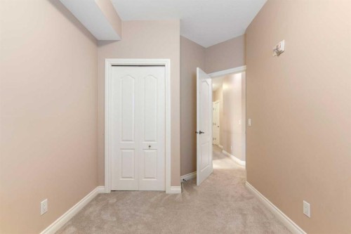 103-1606 4 Street Nw, Calgary, AB - Indoor Photo Showing Other Room