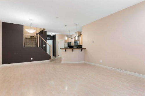 103-1606 4 Street Nw, Calgary, AB - Indoor Photo Showing Other Room
