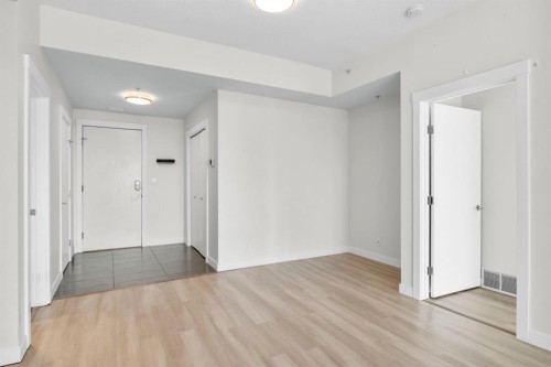 1102-788 12 Avenue Sw, Calgary, AB - Indoor Photo Showing Other Room