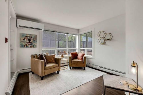 128-510 Edmonton Trail Ne, Calgary, AB - Indoor Photo Showing Other Room