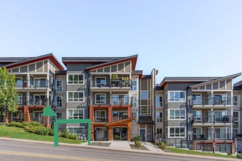 128-510 Edmonton Trail Ne, Calgary, AB - Outdoor With Facade