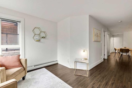 128-510 Edmonton Trail Ne, Calgary, AB - Indoor