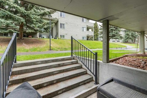 2135-70 Glamis Drive Sw, Calgary, AB - Outdoor With Deck Patio Veranda With Exterior