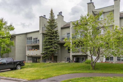 2135-70 Glamis Drive Sw, Calgary, AB - Outdoor
