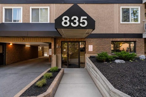 202-835 19 Avenue SW Calgary, AB T2T 0H6
