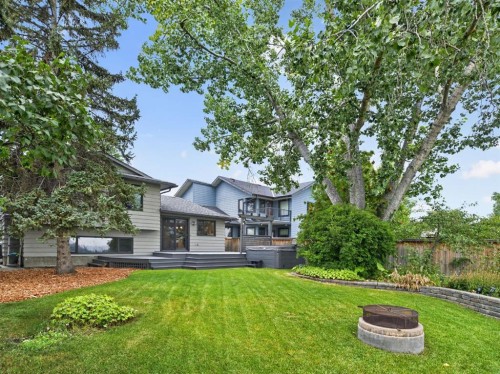 76 Deermoss Crescent Se, Calgary, AB - Outdoor