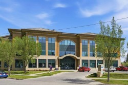 222-40 Sunpark Plaza SE Calgary, AB T2X 3X7