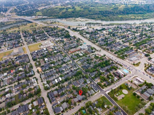 2323 5 Avenue Nw, Calgary, AB - Outdoor With View