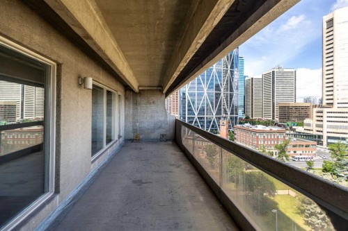 1210-221 6 Avenue Se, Calgary, AB - Outdoor With Exterior