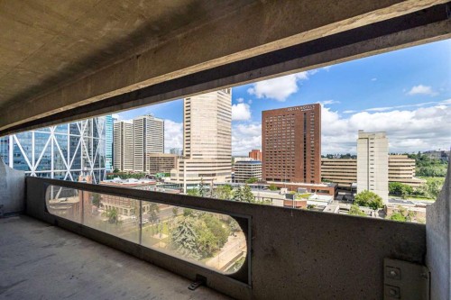 1210-221 6 Avenue Se, Calgary, AB - Outdoor With Balcony