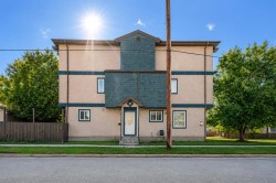 2-821 Mcdougall Road NECalgary, AB T2E 5A2