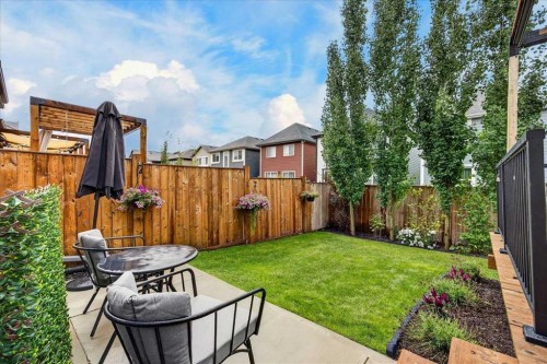 154 Masters Row Se, Calgary, AB - Outdoor