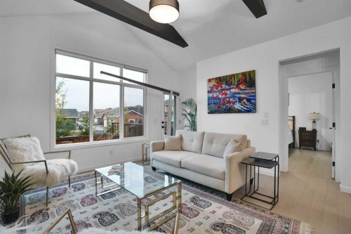 124-55 Fireside Circle, Cochrane, AB - Indoor Photo Showing Living Room