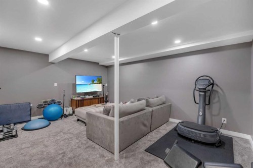 12 Oakvale Place Sw, Calgary, AB - Indoor