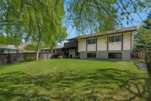 12 Oakvale Place Sw, Calgary, AB - Outdoor