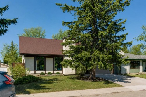 12 Oakvale Place Sw, Calgary, AB - Outdoor