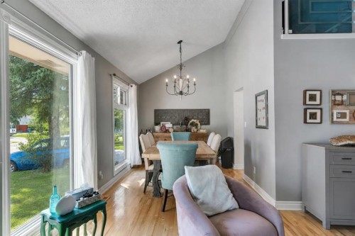 12 Oakvale Place Sw, Calgary, AB - Indoor