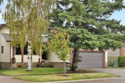 60 Beddington Drive NE Calgary, AB T3K 1K1