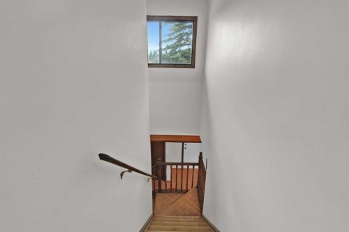 60 Beddington Drive Ne, Calgary, AB - Indoor Photo Showing Other Room